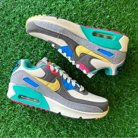 Nike Air Max 90 - Picture 5 of 10